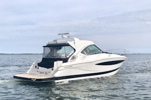 Picture Of: 43' Four Winns H440 2015 Yacht For Sale | 1 of 36