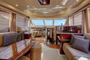 Picture Of: 56' Sea Ray 52 Sedan Bridge 2007 Yacht For Sale | 4 of 63
