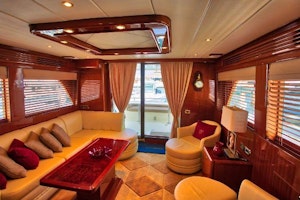 Picture Of: 58' Hampton 580 Pilot House 2009 Yacht For Sale | 4 of 37