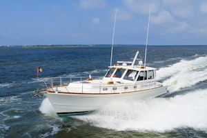 Picture Of: 49' Grand Banks 49 Eastbay 2006 Yacht For Sale | 4 of 61