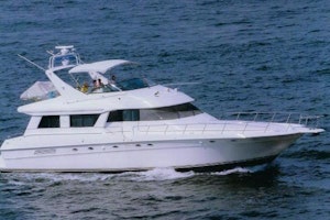 Picture Of: 65' Sea Ray 650 Cockpit Motor Yacht 1994 Yacht For Sale | 2 of 25