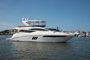 Picture Of: 59' Sea Ray 590 Flybridge 2016 Yacht For Sale | 2 of 39