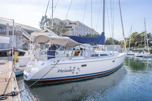 Picture Of: 42' Catalina 42 1997 Yacht For Sale | 1 of 8