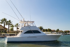 Picture Of: 52' Viking 52 Convertible 2005 Yacht For Sale | 1 of 62