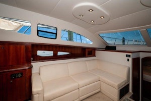 Picture Of: 42' Cruisers 415 Express Motor Yacht 2011 Yacht For Sale | 3 of 37