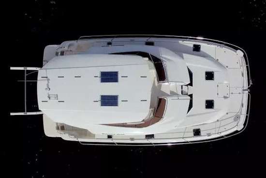 Aquila 44 Yacht For Sale