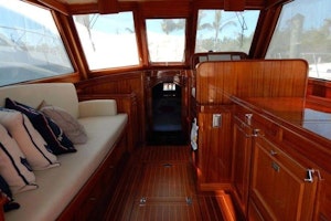 Picture Of: 41' Windsor Craft by Vicem Yacht 40' Hardtop 2009 Yacht For Sale | 2 of 16
