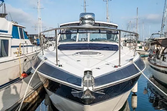 Cruisers 380 Express Yacht For Sale