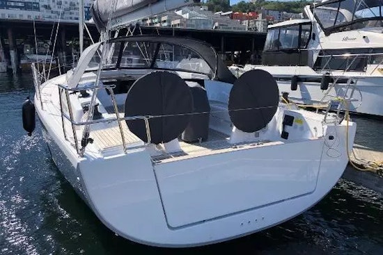 Hanse 418 Yacht For Sale