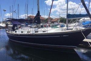 Picture Of: 40' Perry 41 1985 Yacht For Sale | 1 of 26