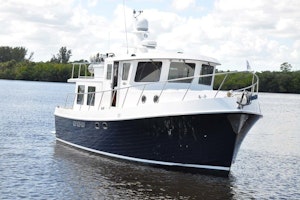 Picture Of: 43' American Tug 41 Trawler 2005 Yacht For Sale | 4 of 66