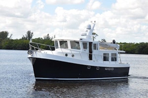 Picture Of: 43' American Tug 41 Trawler 2005 Yacht For Sale | 2 of 66
