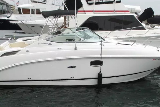 2013 Sea Ray 260 Sundancer 27' Yacht For Sale SEA SHOT Seattle