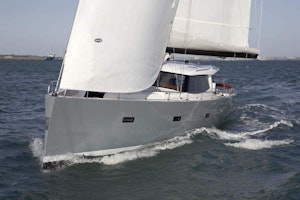 Moody 45 Decksaloon Yacht For Sale