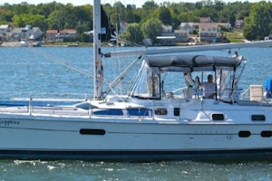 Picture Of: 43' Hunter Passage 420 2002 Yacht For Sale | 3 of 29
