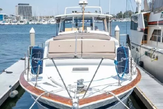Chris-Craft Roamer Yacht For Sale