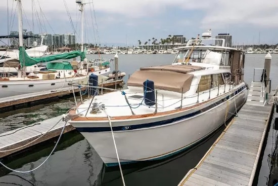 Chris-Craft Roamer Yacht For Sale