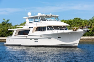 Picture Of: 68' Hampton Endurance 2017 Yacht For Sale | 1 of 47
