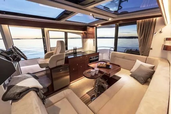 Nimbus 365 Coupe Yacht For Sale