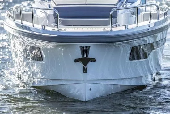 Nimbus T11 Yacht For Sale
