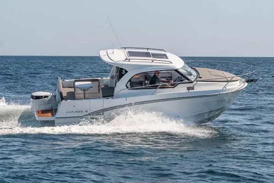 Beneteau Antares 8 Yacht For Sale