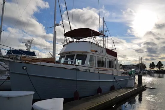 Grand Banks 49 Classic Yacht For Sale