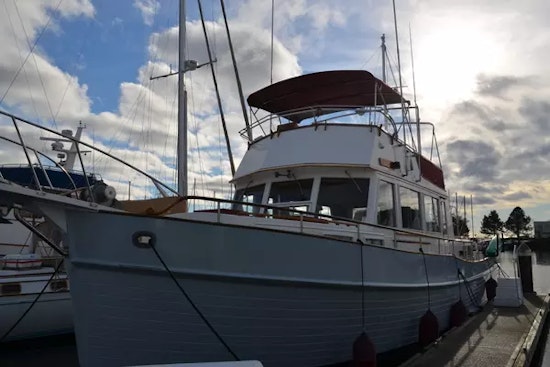 Grand Banks 49 Classic Yacht For Sale
