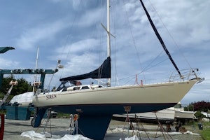 Miller Marine Custom 41 Yacht For Sale