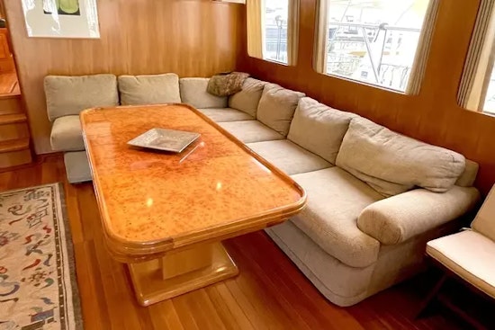 Ocean Alexander 64 Pilothouse Yacht For Sale