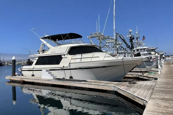 1988 West Bay 4500 45 Yacht For Sale LUCKY Seattle Yachts