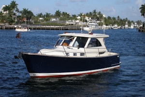 Legacy Cabin Cruiser Yacht For Sale