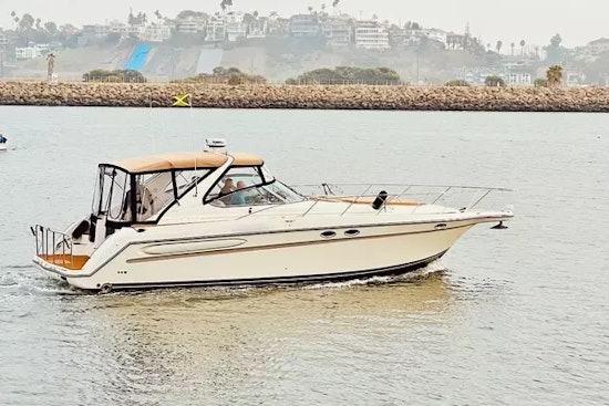 Maxum  Yacht For Sale