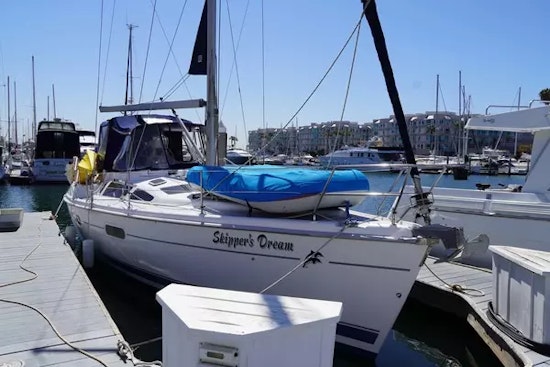 Hunter  Yacht For Sale