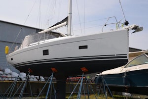 Hanse 388 Yacht For Sale