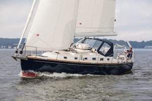 Tartan 395-01 Yacht For Sale