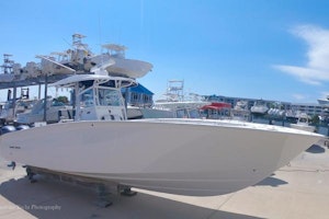 Cape Horn XS Yacht For Sale