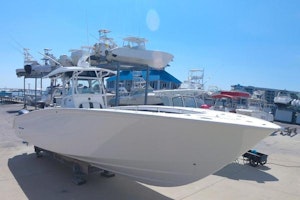 Cape Horn XS Yacht For Sale