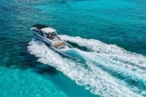 Four Winns  Yacht For Sale