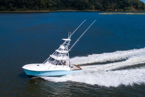 Jarrett Bay Express Yacht For Sale