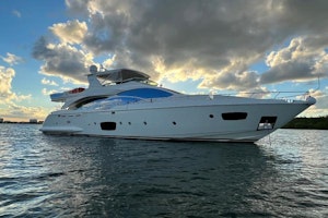 Azimut 95 Yacht For Sale