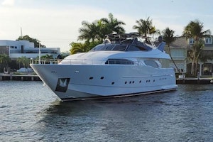 Ferretti Yachts 94 Yacht For Sale