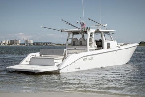 Solace 415CS Yacht For Sale
