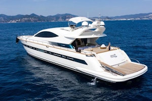 Cerri Cantieri Navali FlyingSport Yacht For Sale
