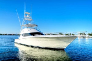 Hatteras GT60 Yacht For Sale
