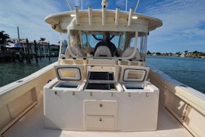 Grady-White 376 Canyon Yacht For Sale