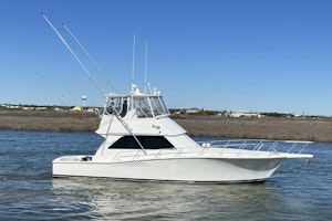 Viking 43 Convertible Yacht For Sale