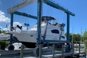 Silverton 39 Motor Yacht Yacht For Sale