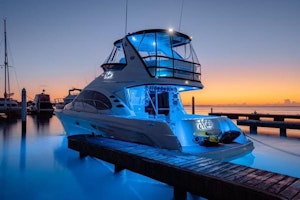 Sea Ray 44 Sedan Bridge Yacht For Sale