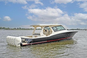Scout 530 LXF Yacht For Sale