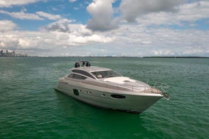 Pershing 62 Yacht For Sale